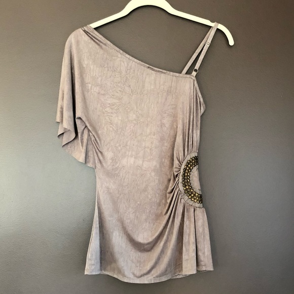 Fashionable Top - Picture 5 of 5